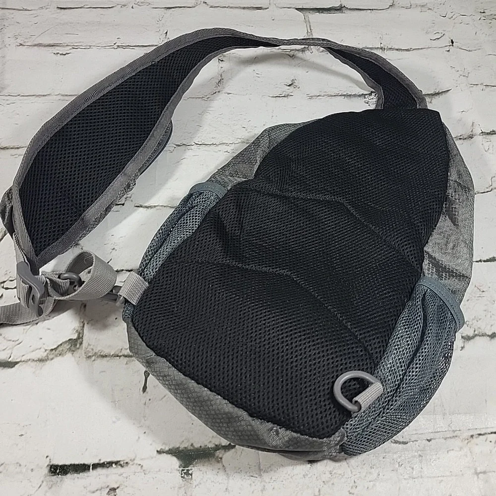 Waterfly Slight Crossbody Backpack Tote Bag Zippered‎ Pockets Gray Book Bag